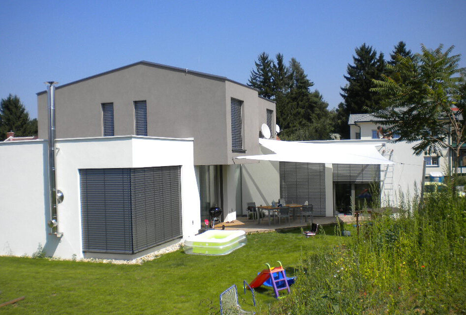 grau-weiss